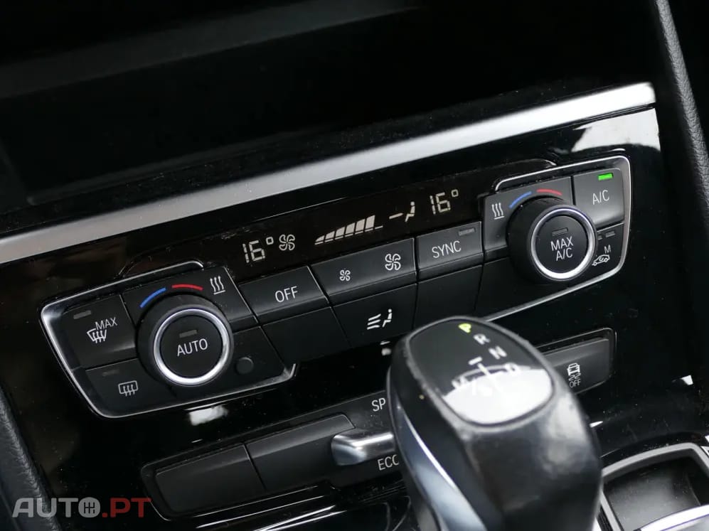 BMW 216 d Advantage Auto