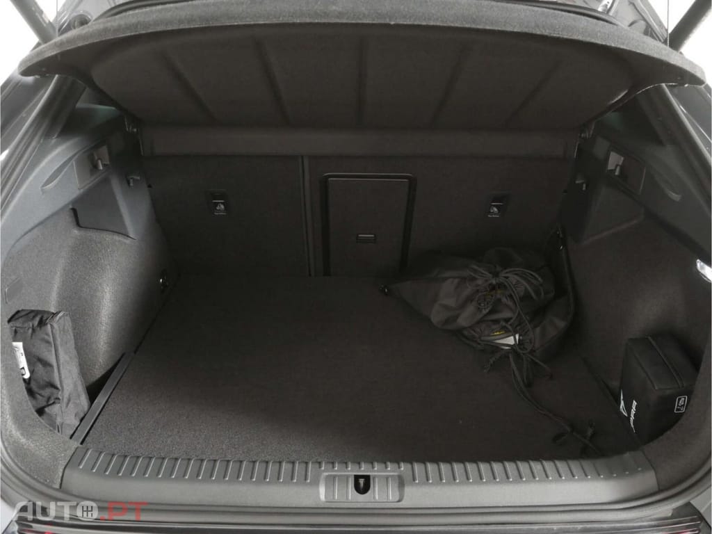 Cupra Formentor 1.5 e-Hybrid VZ DSG