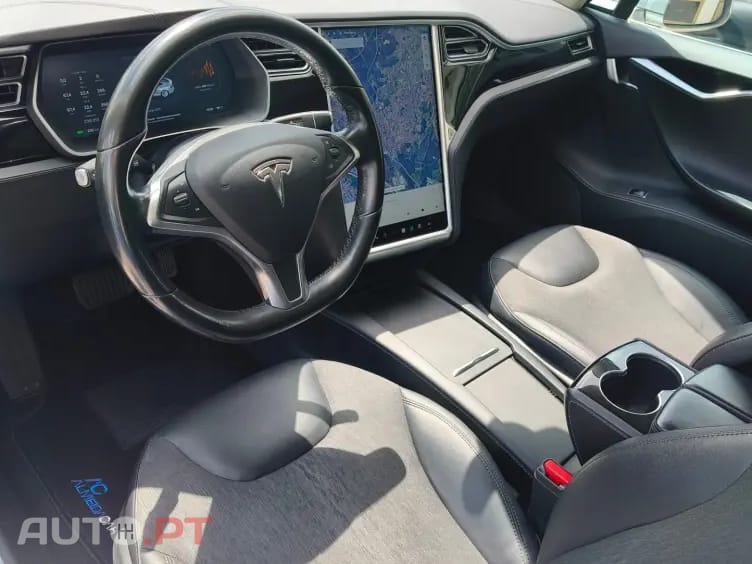 Tesla Model S 70D AWD