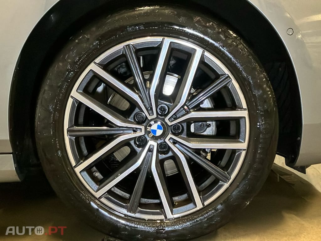 BMW 218 Active Tourer d Pack M Auto