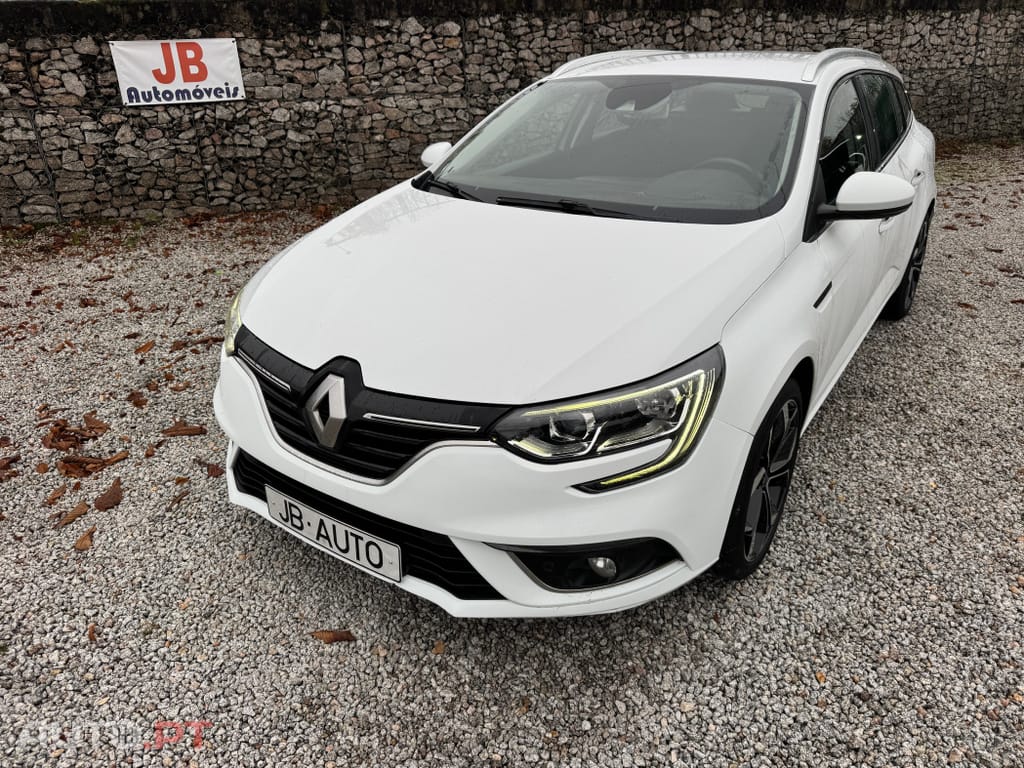 Renault Mégane Sport Tourer 1.5 Blue dCi Intens