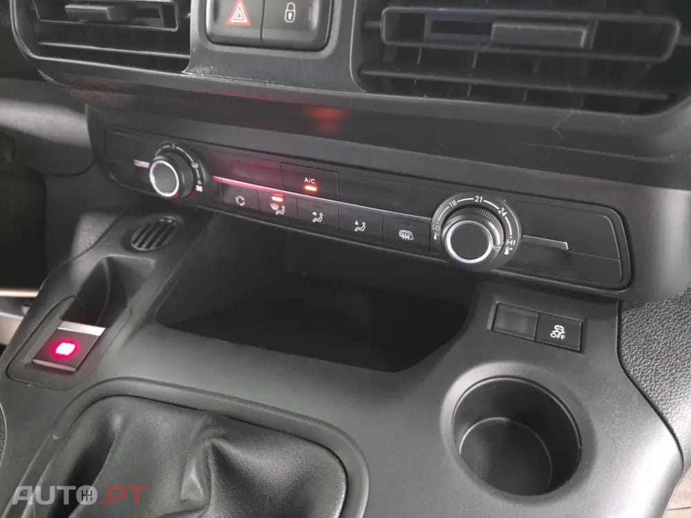 Peugeot Partner PARTNER 1.6 BLUEHDI