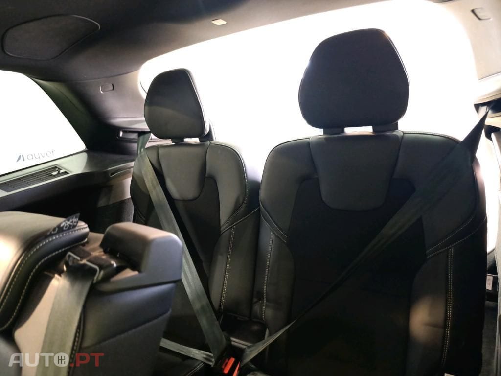 Volvo XC90 2.0 T8 PHEV R-Design AWD