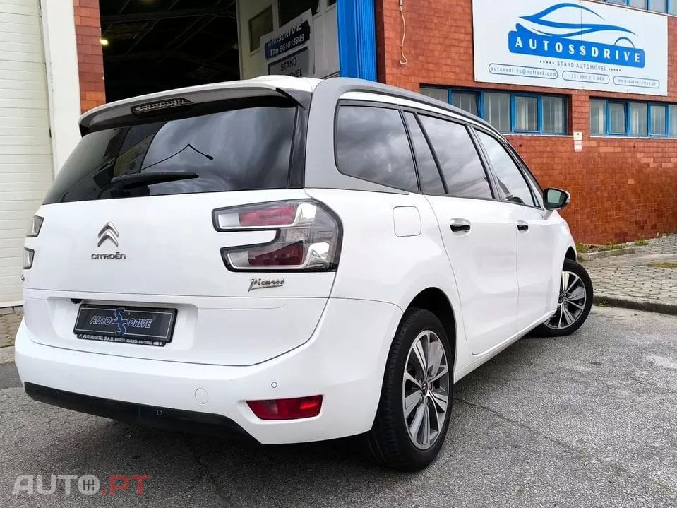 Citroën C4 Grand Picasso 1.6 BlueHDi Exclusive EAT6 — fotografia 8