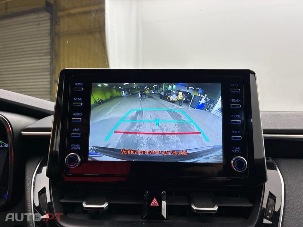 Toyota Corolla TS 1.8 Hybrid Dynamic