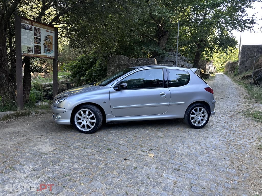 Peugeot 206 1.6 HDi XS