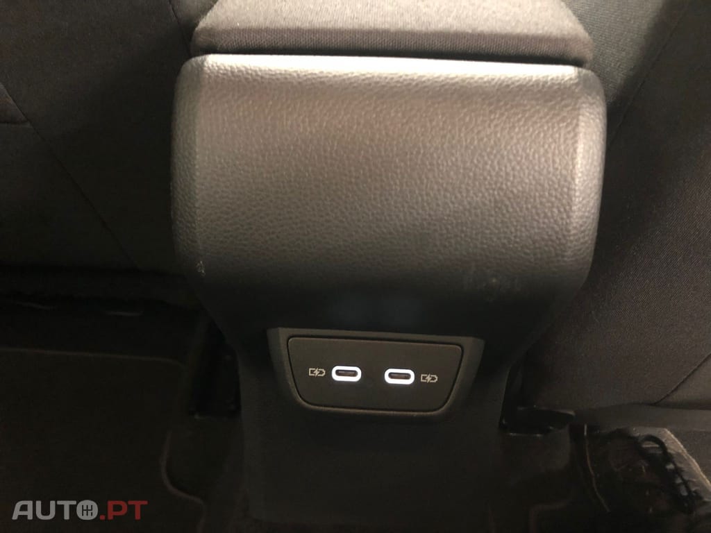 Volkswagen Polo 1.0 TSI Confortline