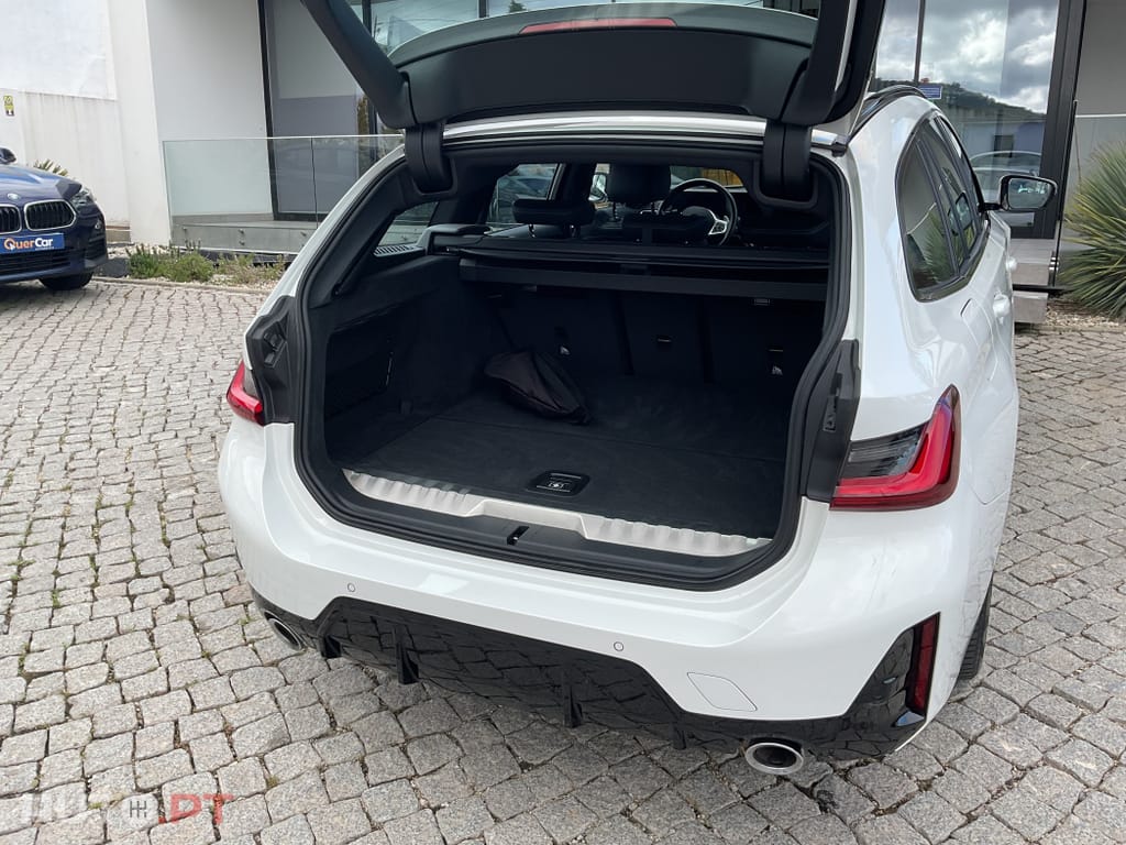 BMW 330 e Pack M Auto