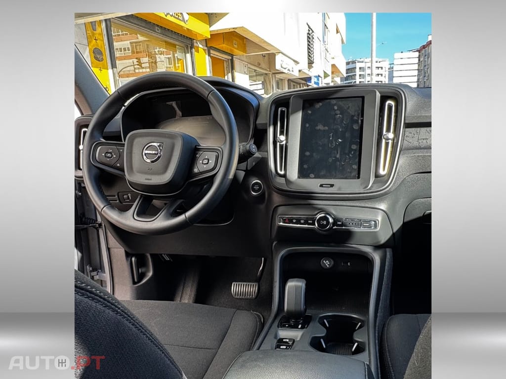 Volvo XC40 1.5 T2 Core Auto