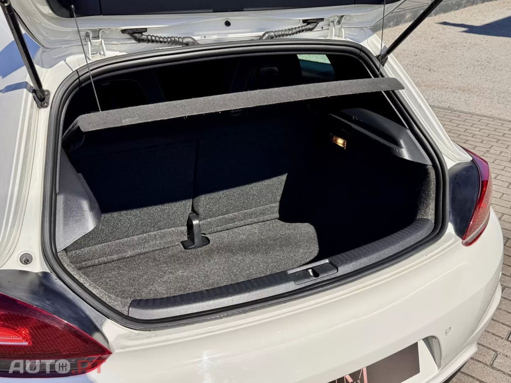 Volkswagen Scirocco 2.0 TDI R-Line