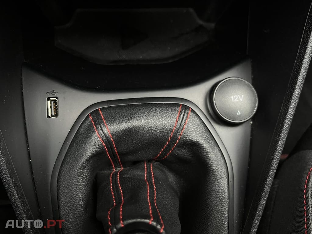 Ford Fiesta 1.0 ECOBOOST ST-LINE