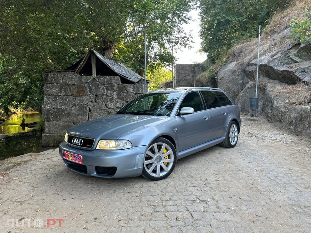 Audi RS4 2.7 V6 quattro