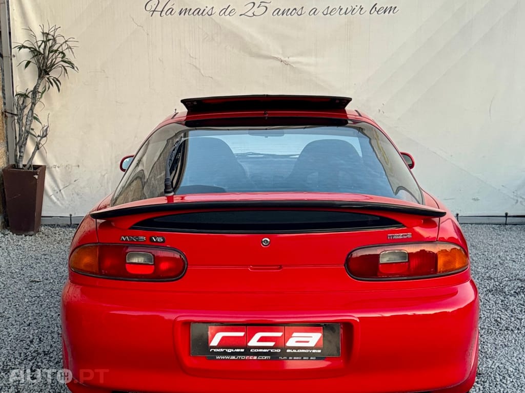 Mazda MX-3 1.8  V6