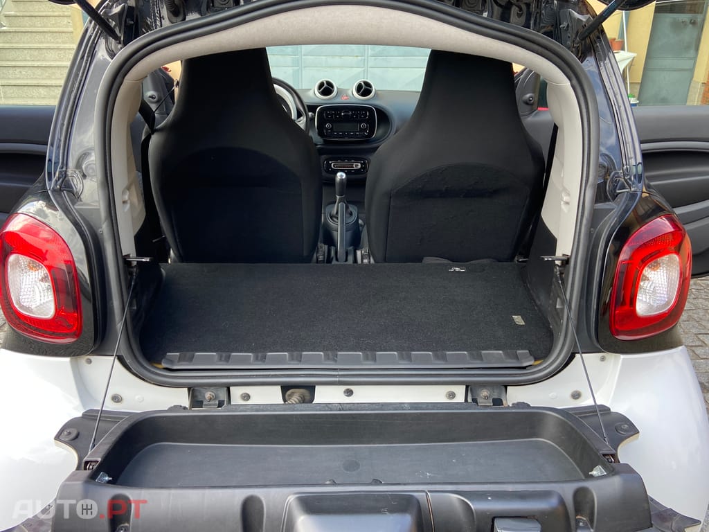 Smart ForTwo 1.0i Coupé