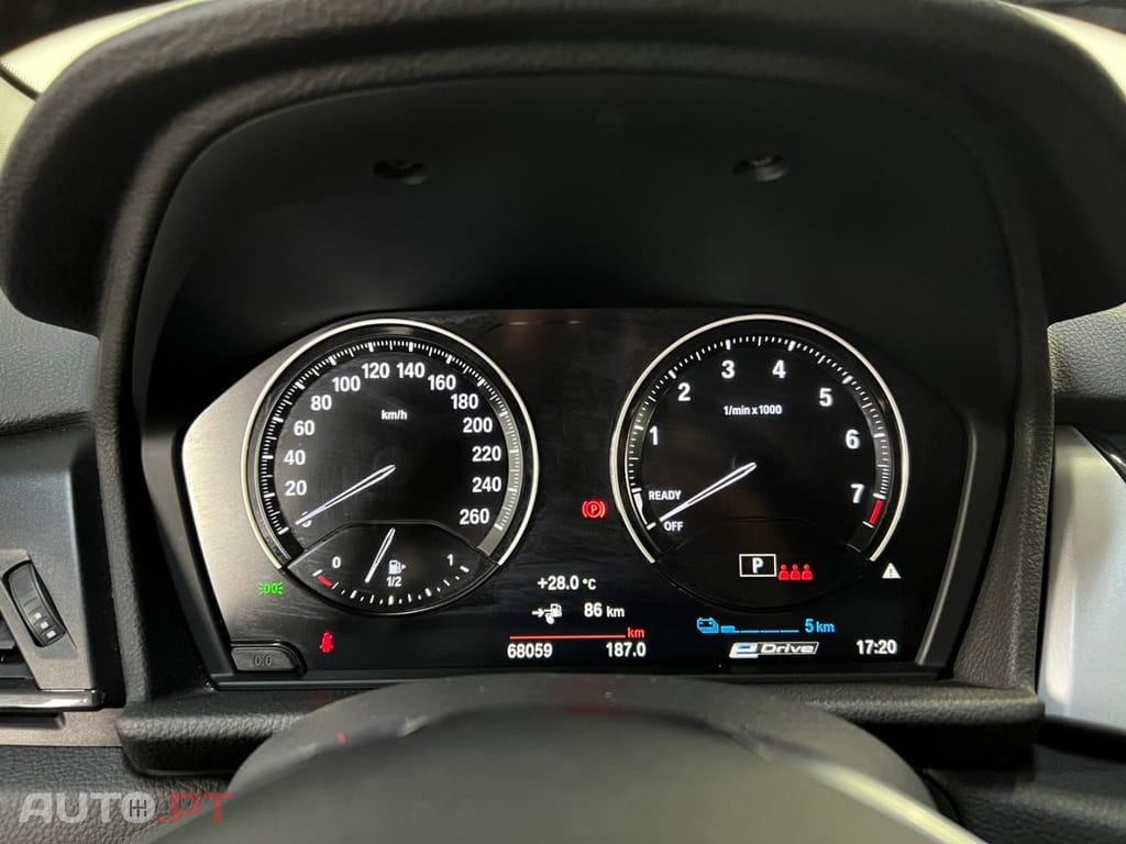 BMW 225 xe iPerformance Auto