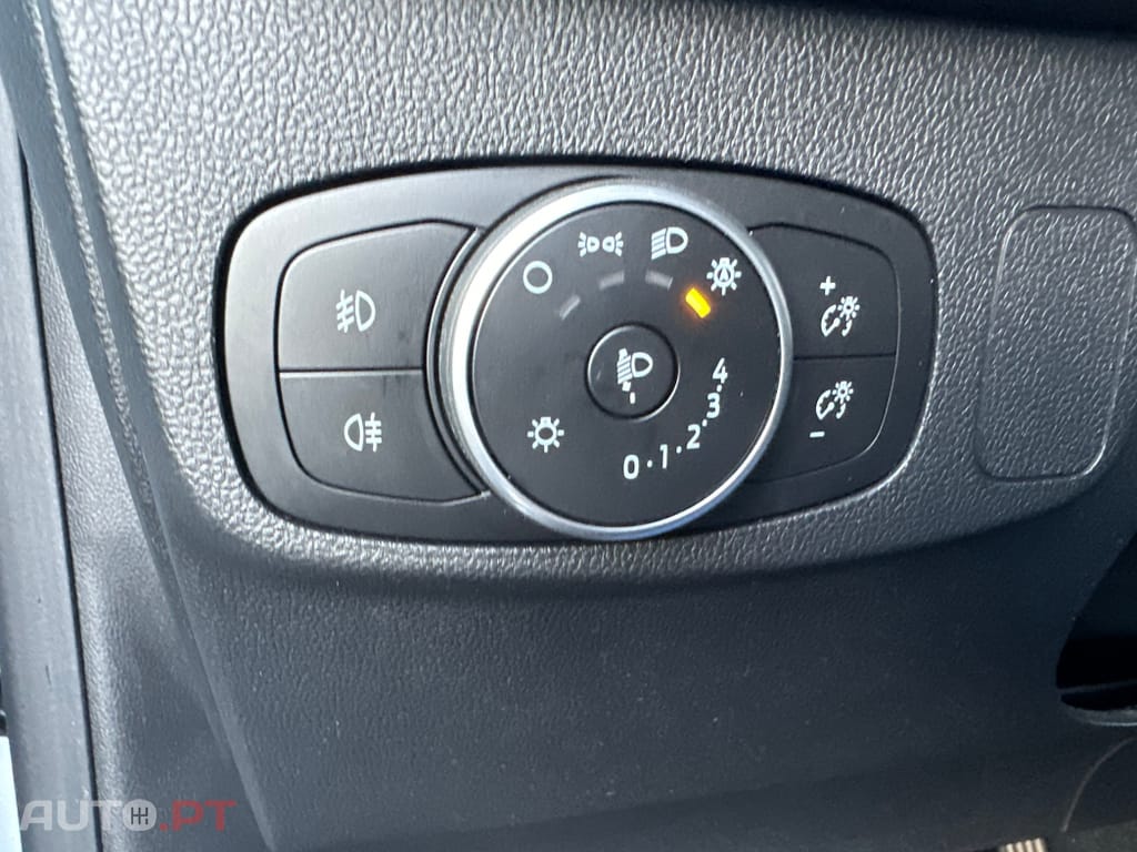 Ford Focus SW 1.5 TDCi EcoBlue Titanium