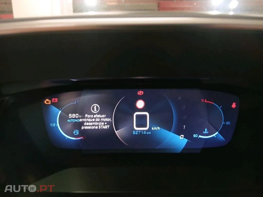 Peugeot 2008 1.5 BlueHDi Allure