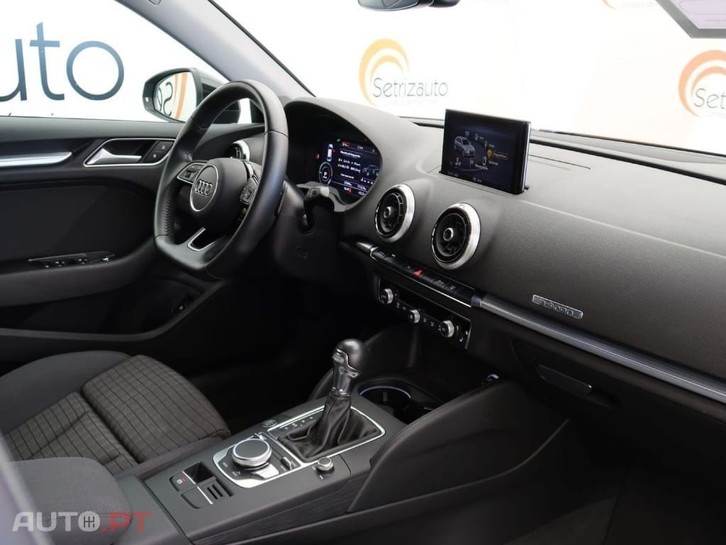 Audi A3 Sportback e-tron 1.4 TFSI Sport S tronic