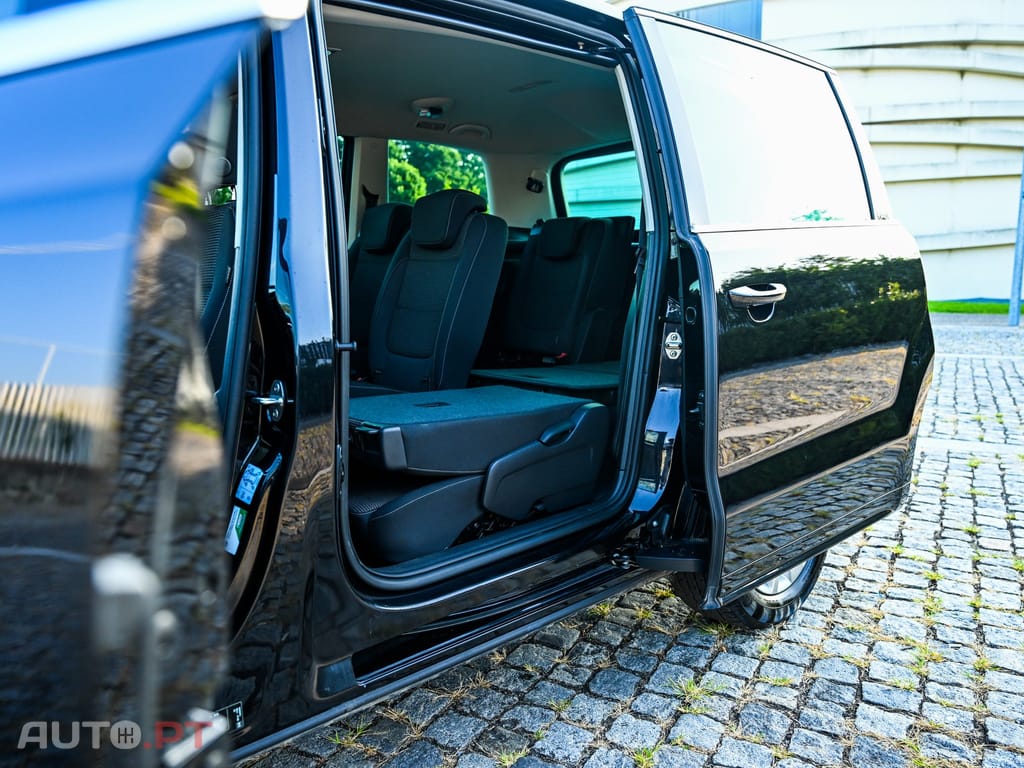 Volkswagen Sharan 2.0 TDi Blue Highline
