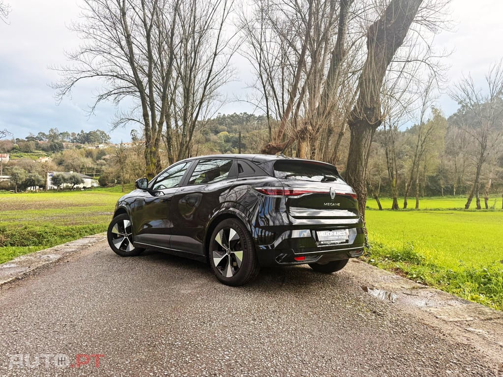 Renault Mégane E-Tech EV60 Super Charge Equilibre