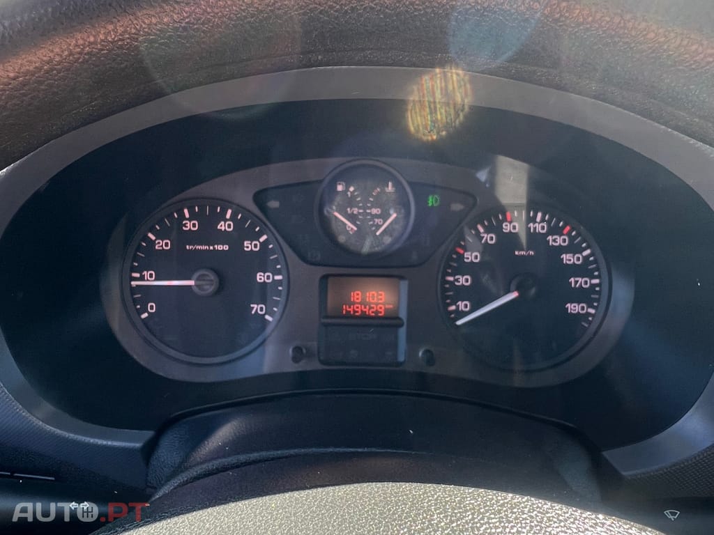 Peugeot Partner 1.6 BlueHDi L1 Premium 3L
