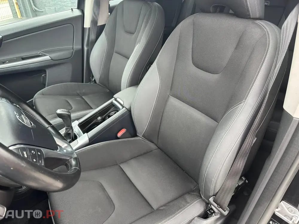 Volvo XC60 2.0 D4 Momentum
