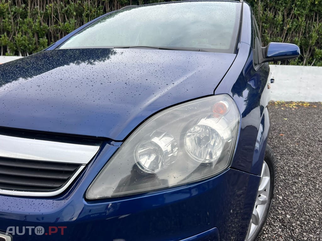Opel Zafira 1.9 CDTi Enjoy