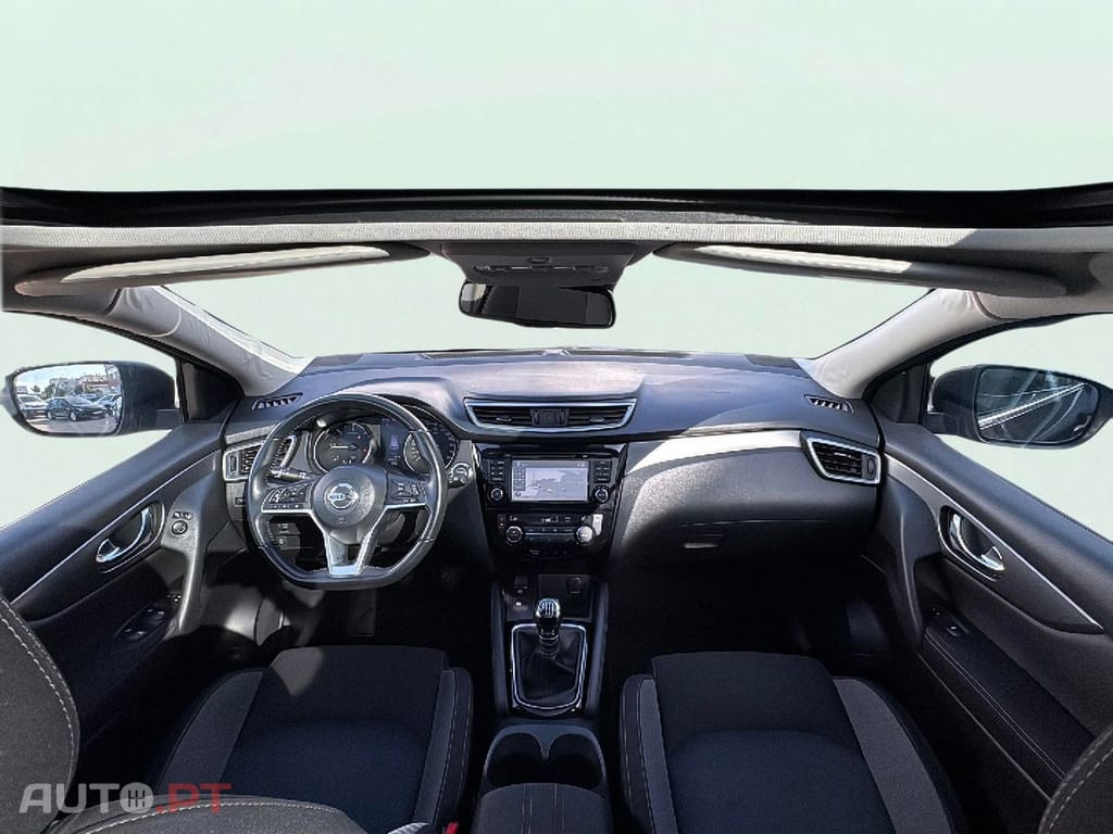 Nissan Qashqai 1.5 dCi N-Connecta 18