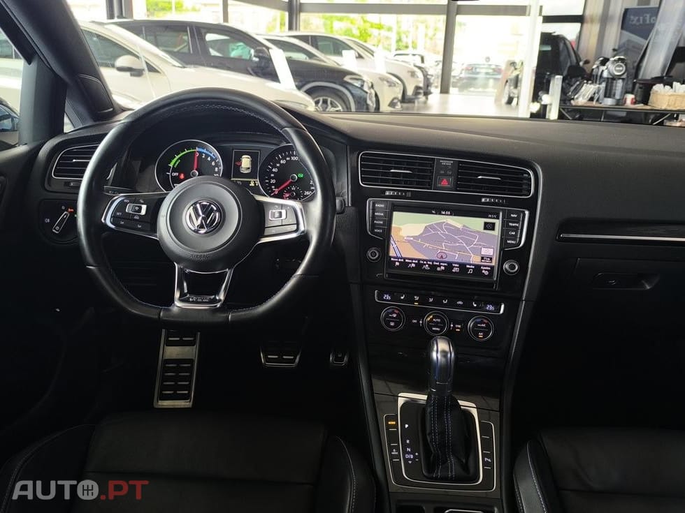 Volkswagen Golf 1.4 TSI GTE DSG