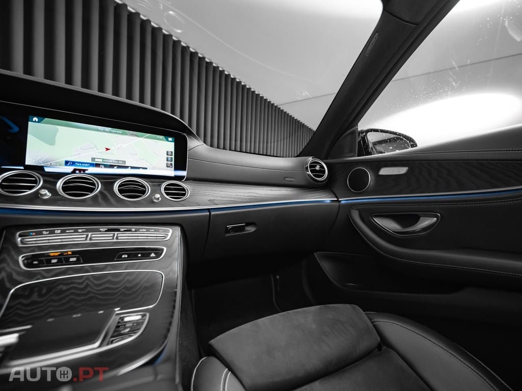 Mercedes-Benz E 300 De AMG Line