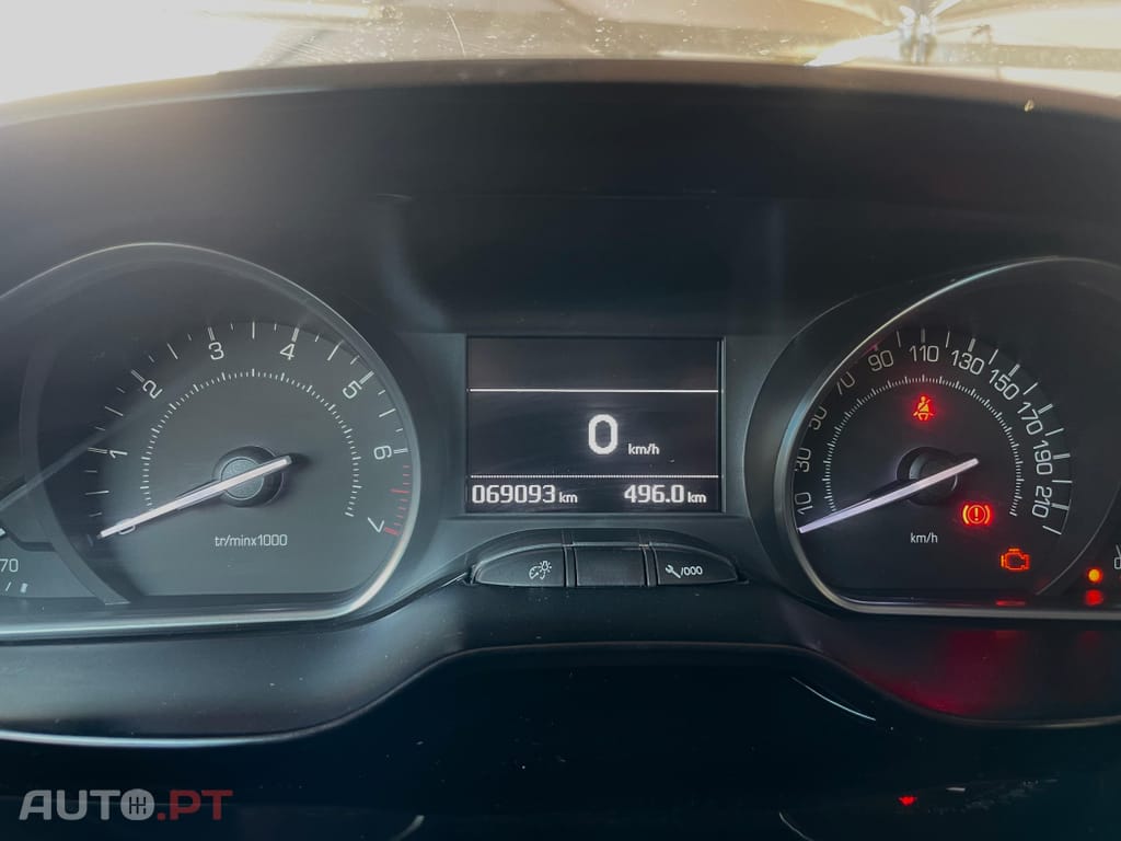 Peugeot 208 PureTech 82 Start & Stop Allure