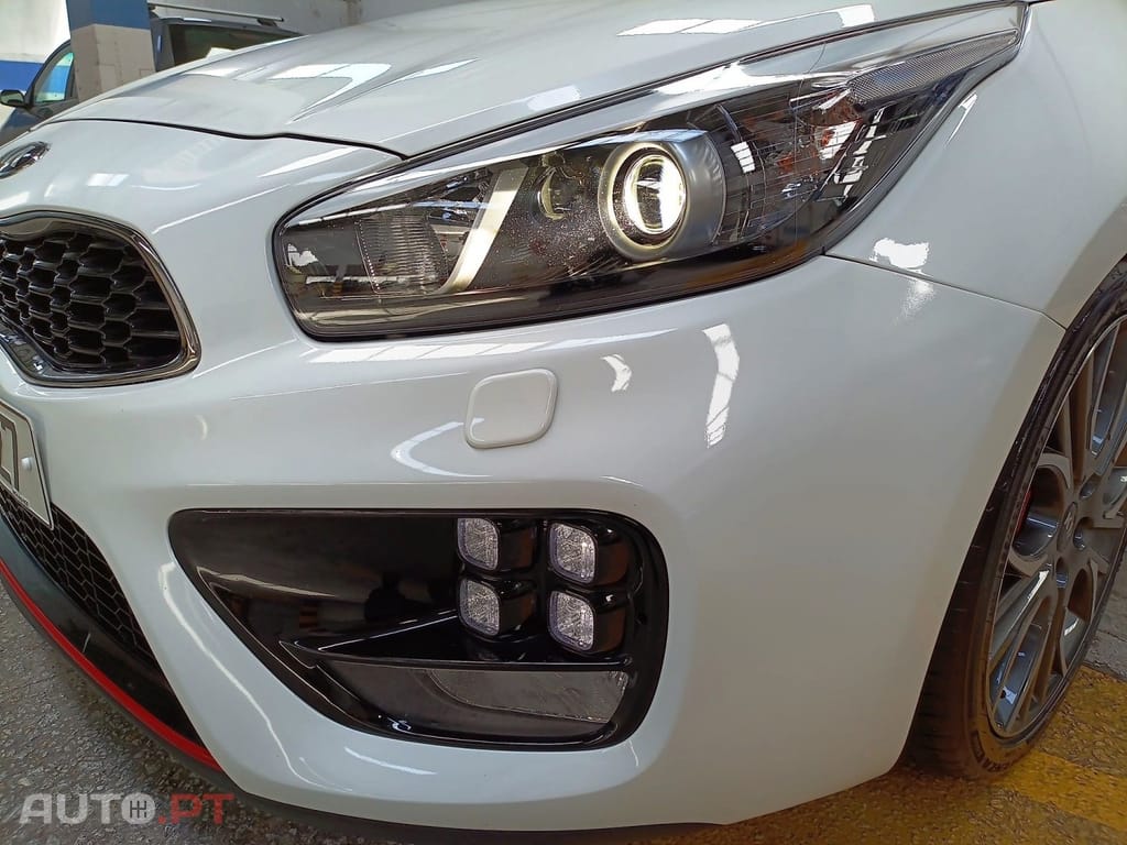 Kia Ceed 1.6 T-GDI GT TOP