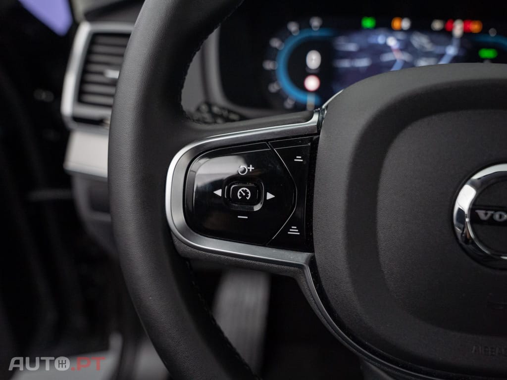 Volvo XC90 2.0 T8 PHEV Plus Bright AWD