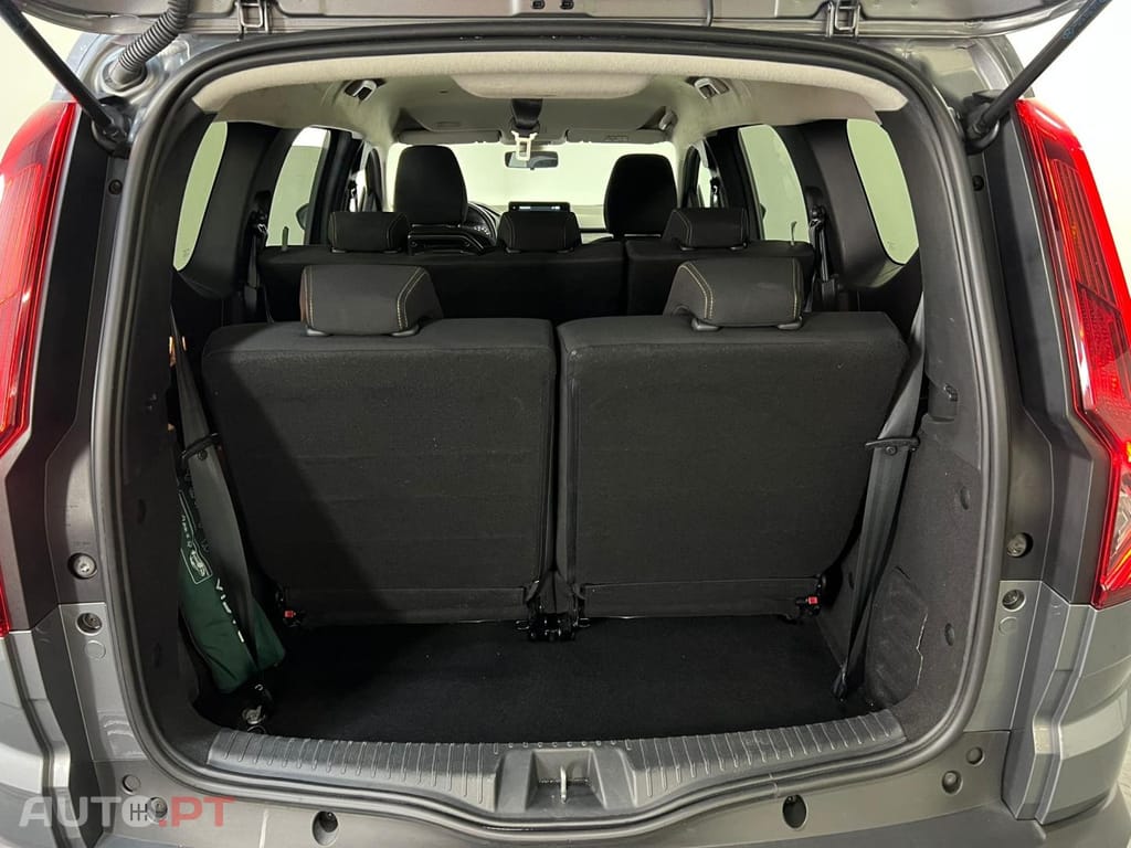 Dacia Jogger ECO-G 100 Bi-Fuel Essential 7 lugares