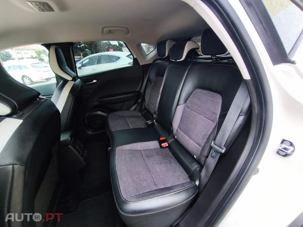 Renault Captur 1.3 TCe Intens