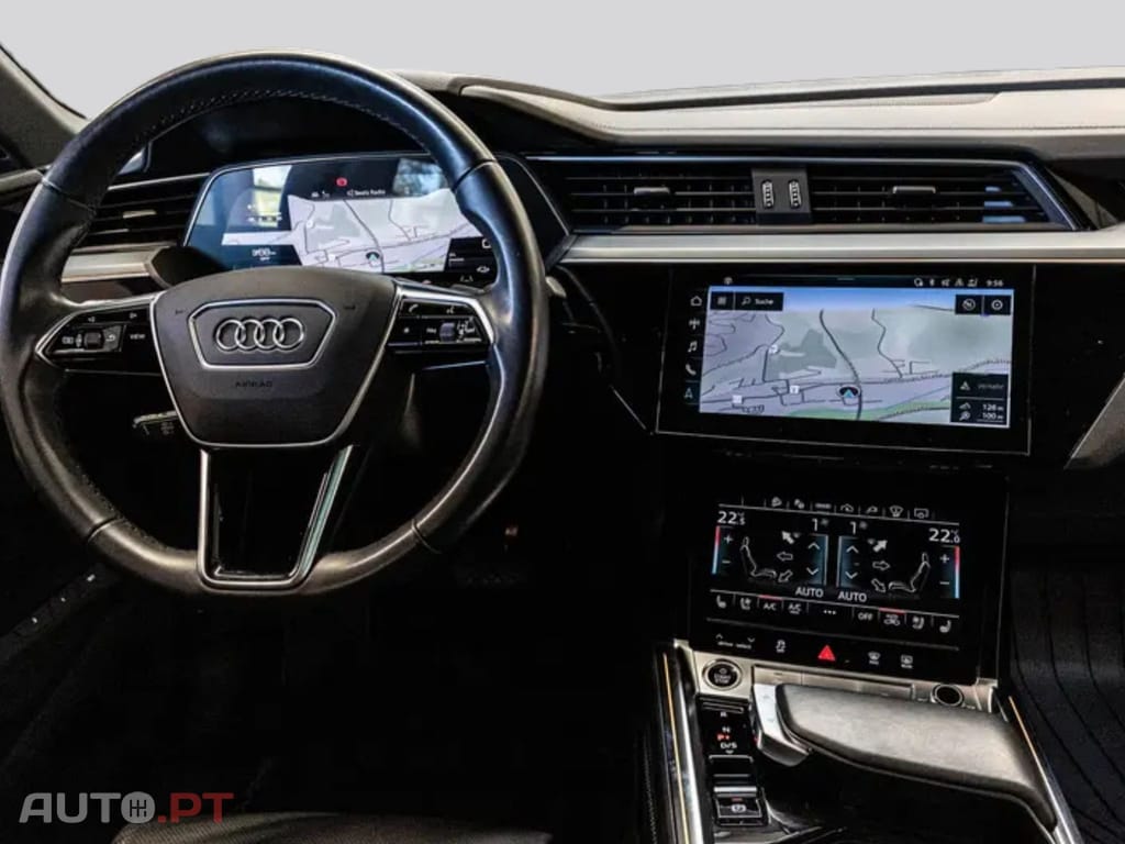 Audi E-Tron I.V.A DEDUTIVEL 55 S LINE