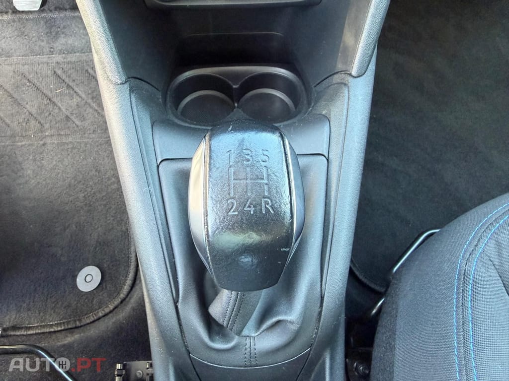 Peugeot 208 1.2 PureTech Signature