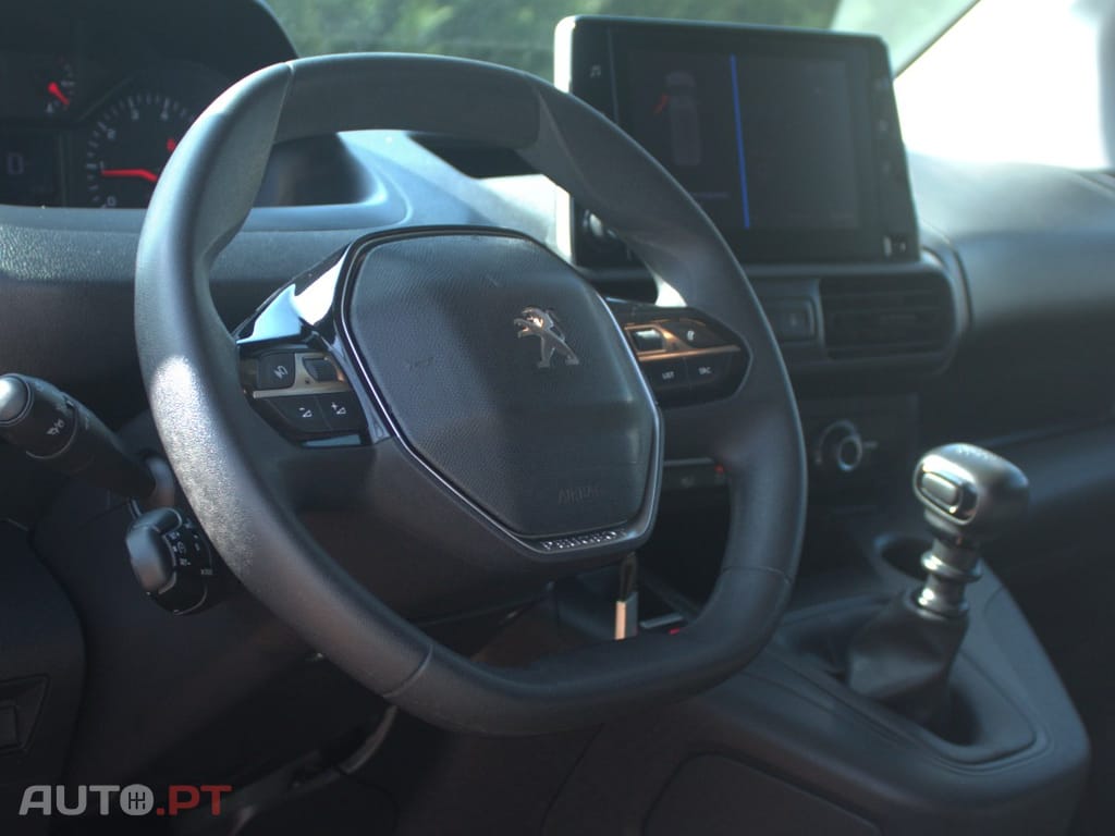 Peugeot Partner 1.5 BlueHDi Asphalt Standard