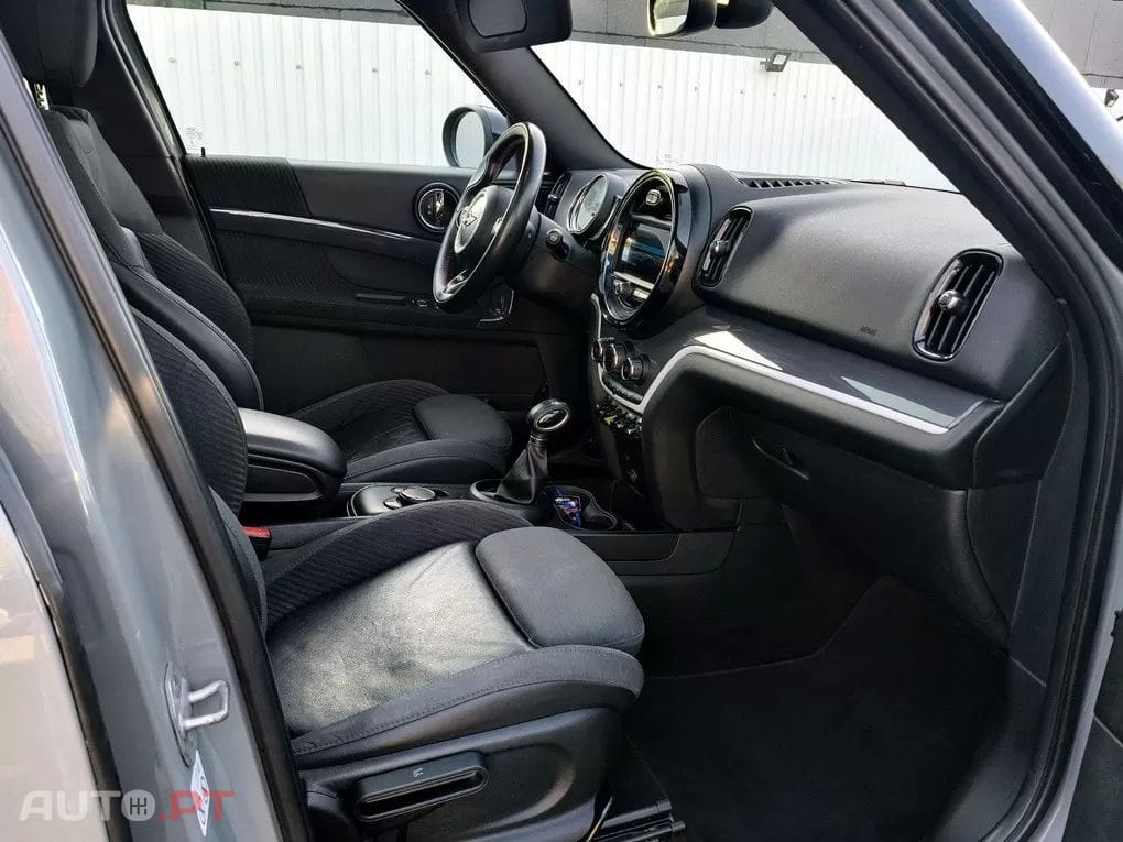 MINI Countryman Cooper SE ALL4 Auto