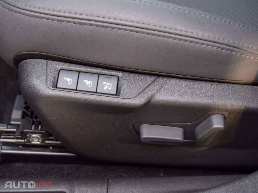 Alfa Romeo Junior 1.2 Sport Speciale Q4 eDCT6