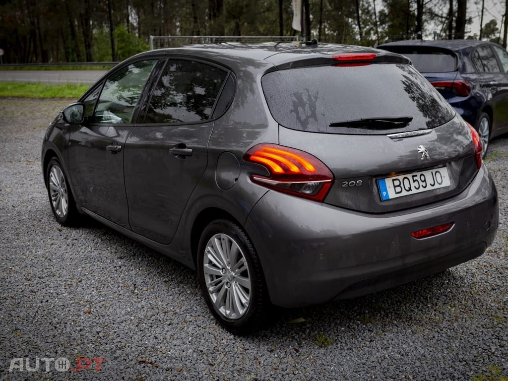 Peugeot 208 1.2 PureTech Style