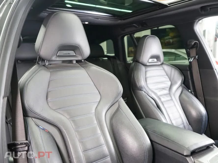 BMW 330 e iPerformance Sport Line