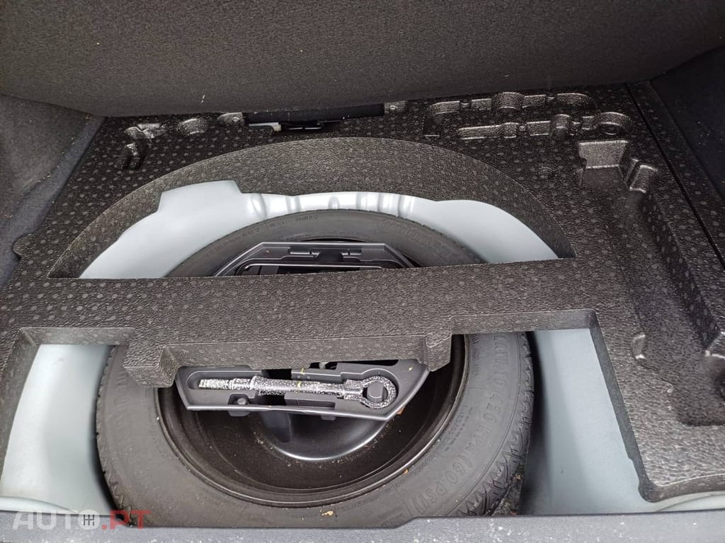 Peugeot 2008 1.4 HDi Active