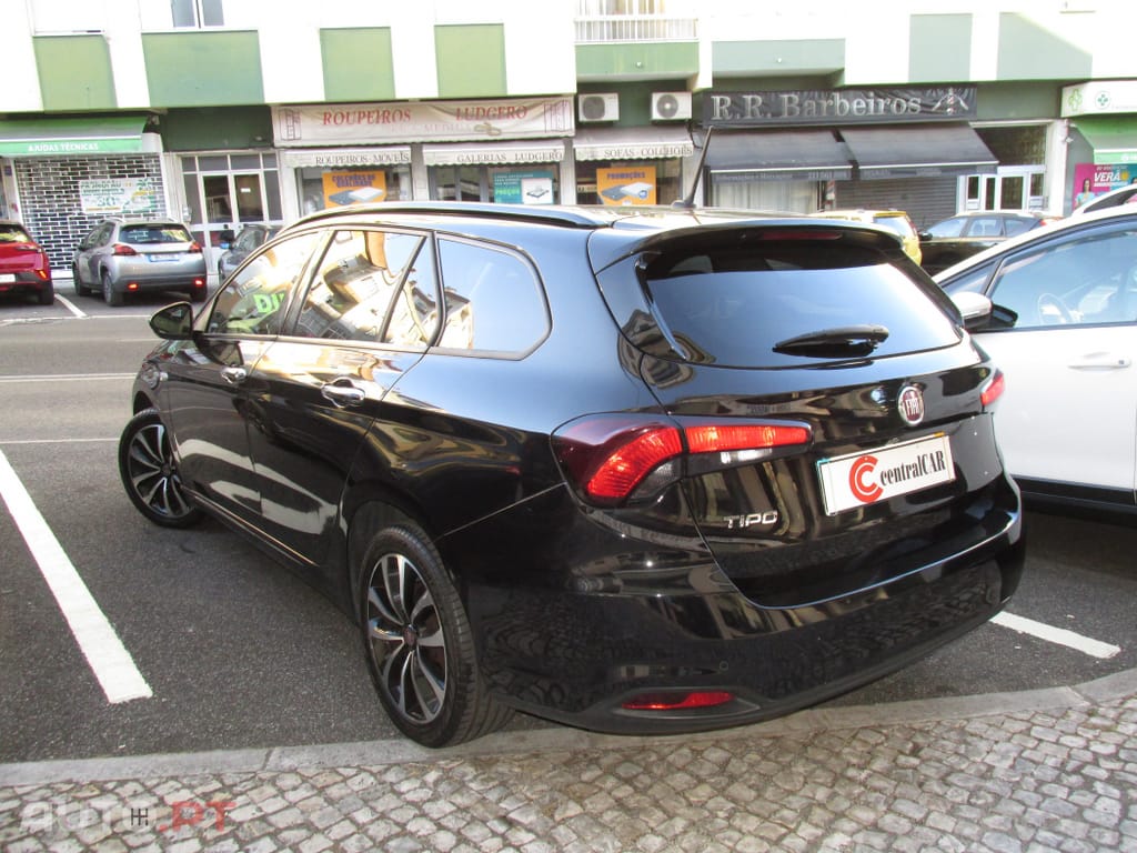 Fiat Tipo 1.3 M-Jet Lounge