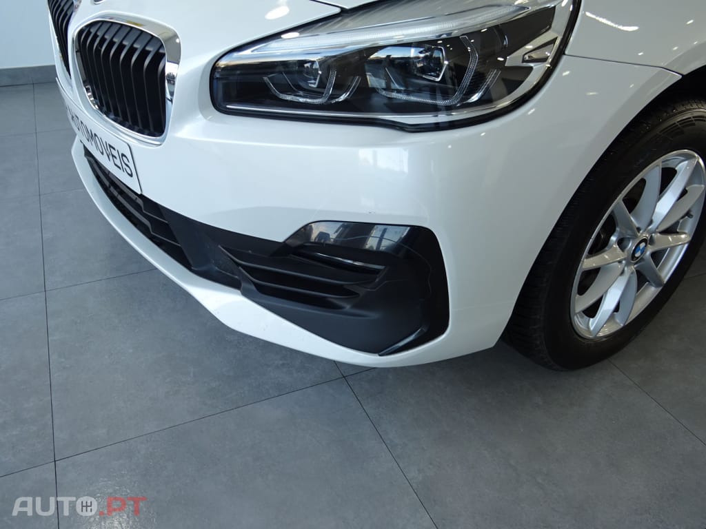BMW 216 d 7L Line Luxury Auto