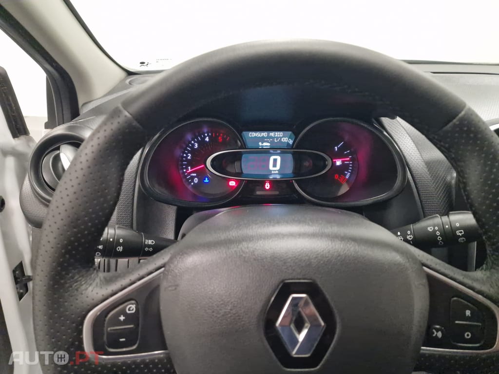 Renault Clio SOCIETE 1.5 DCI ZEN IVA DEDUTIVEL