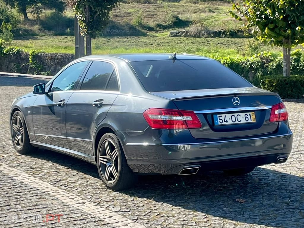 Mercedes-Benz E 220 CDI Auto Avantgarde
