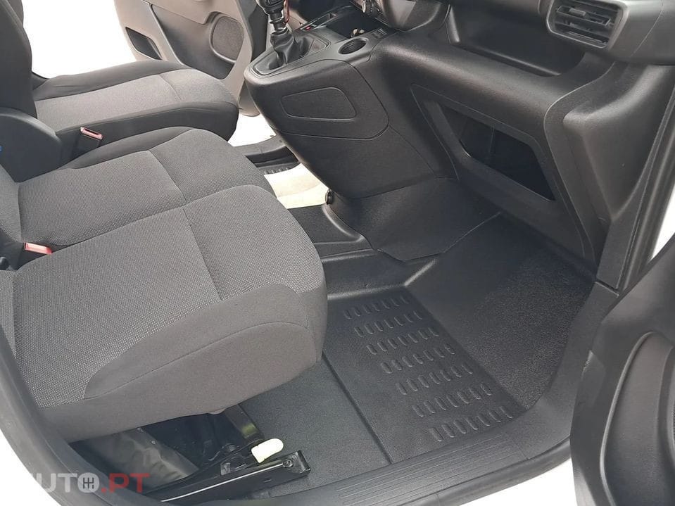 Peugeot Partner 1.5 BlueHDi Premium Standard