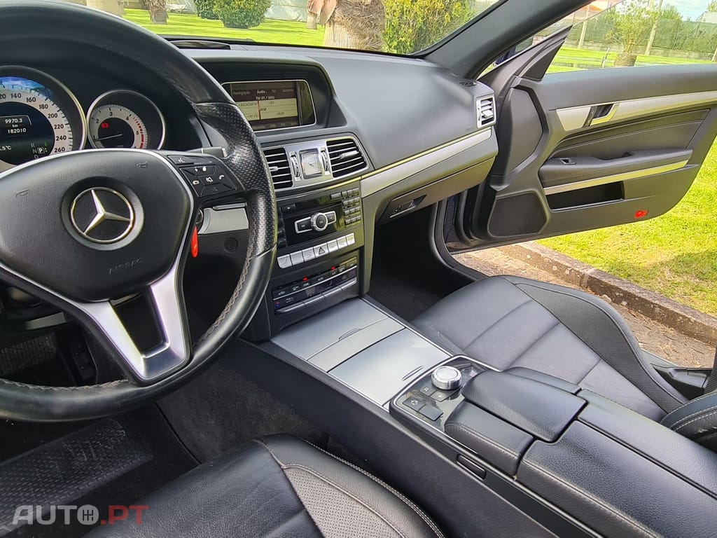 Mercedes-Benz E 220 CDi BlueEfficiency Auto