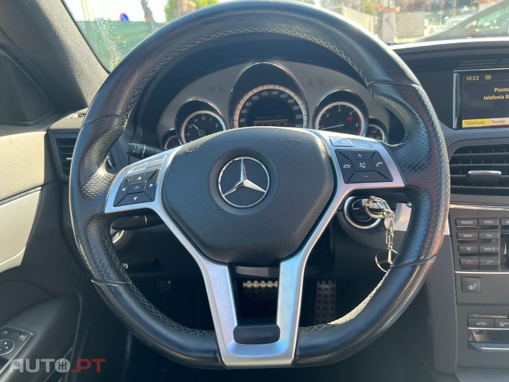 Mercedes-Benz E 220 CDI Avantgarde BlueEfficiency Auto.